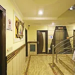 Hotel Ratandeep At Paharganj