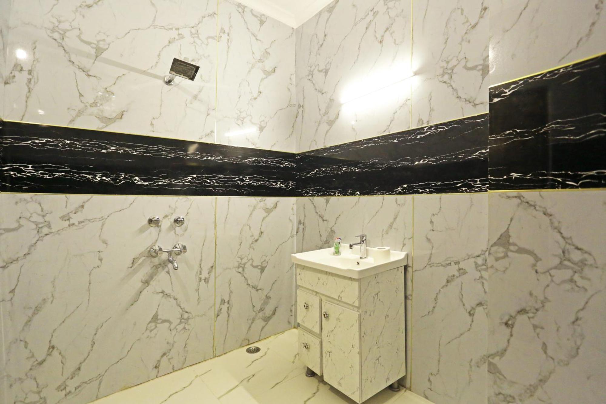 Hotel Ratandeep At Paharganj