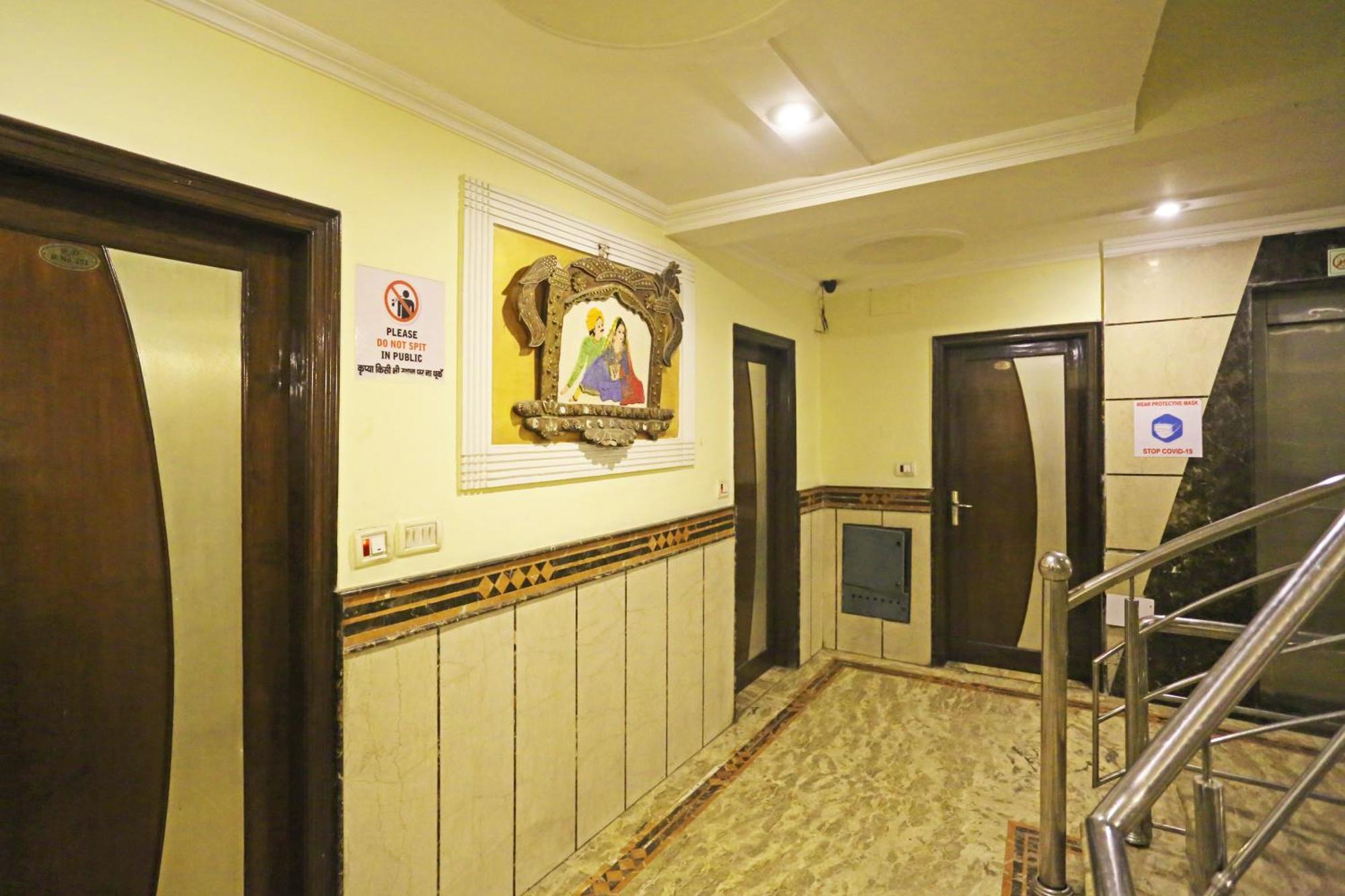 Hotel Ratandeep At Paharganj